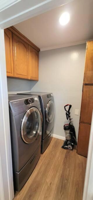 Hébergement de vacances Newly Furnished Pool House Los Angeles